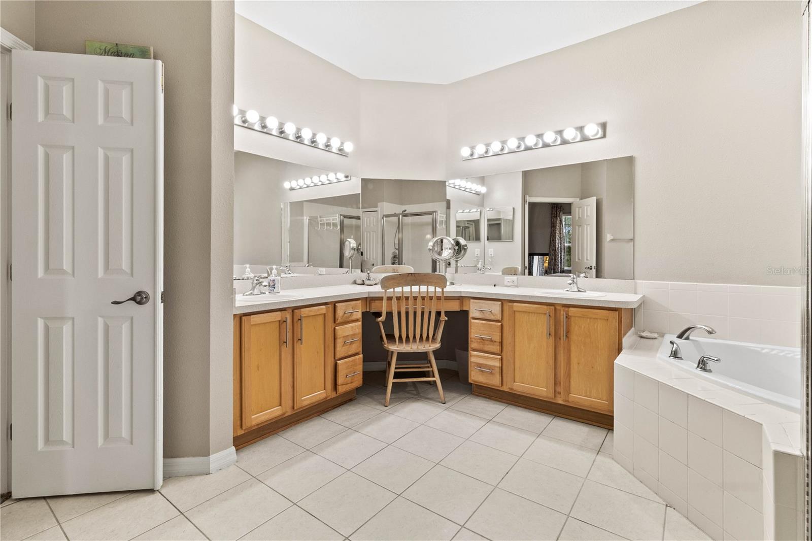 CARILLON LAKES PH 04 - Residential