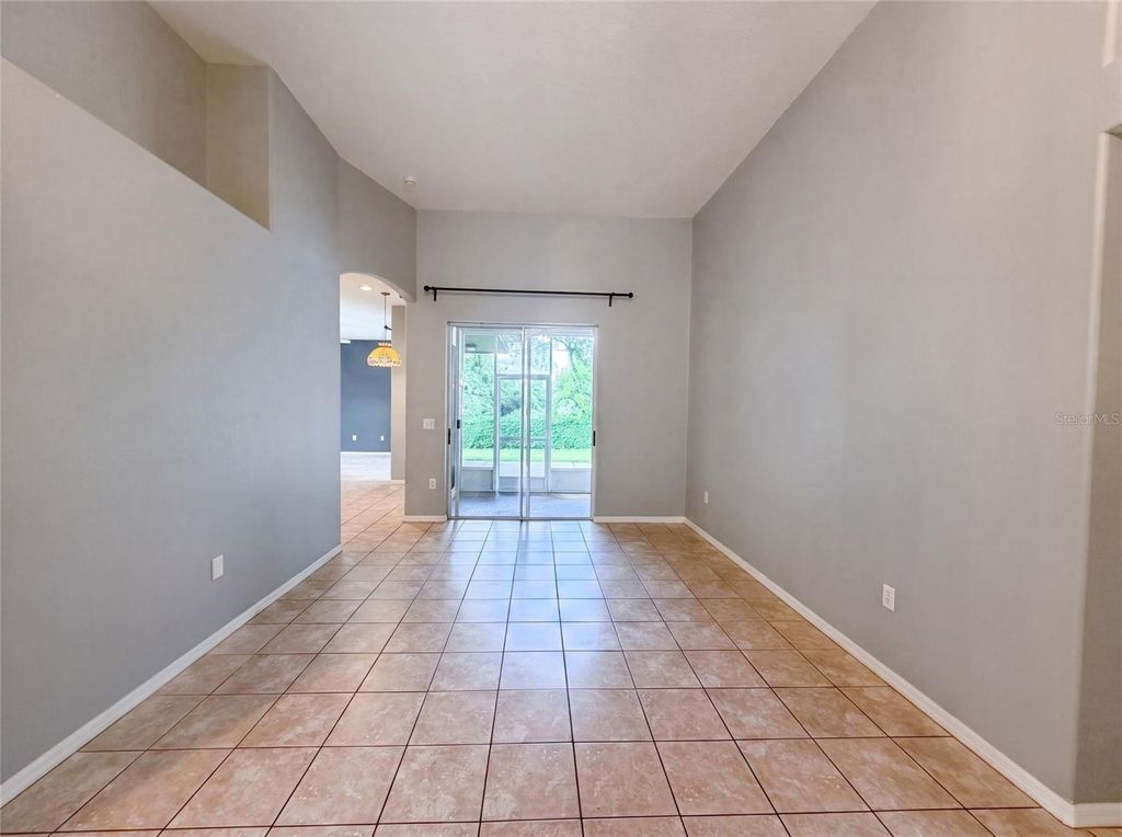 Photo of 222 Taylor Bay Lane, Brandon, FL 33510 (MLS # O6423610)