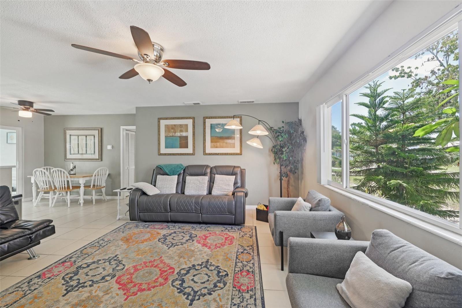 15381 BEDFORD CIRCLE W