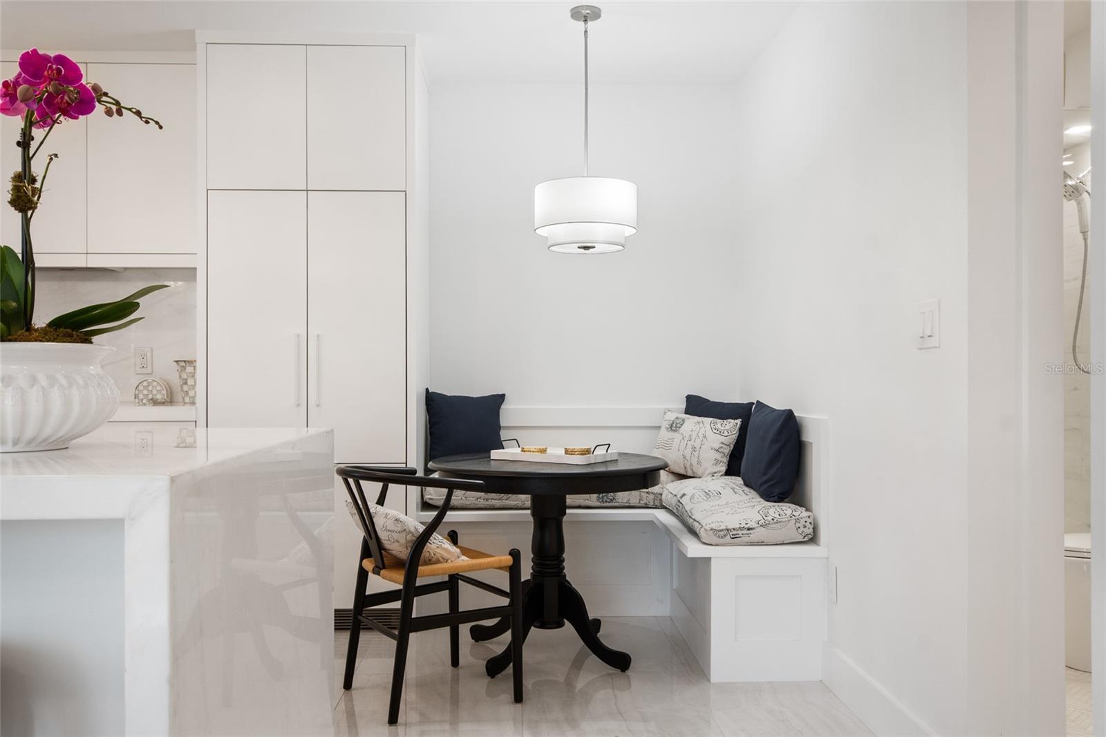 LAKE MAITLAND TERRACE APTS - Residential