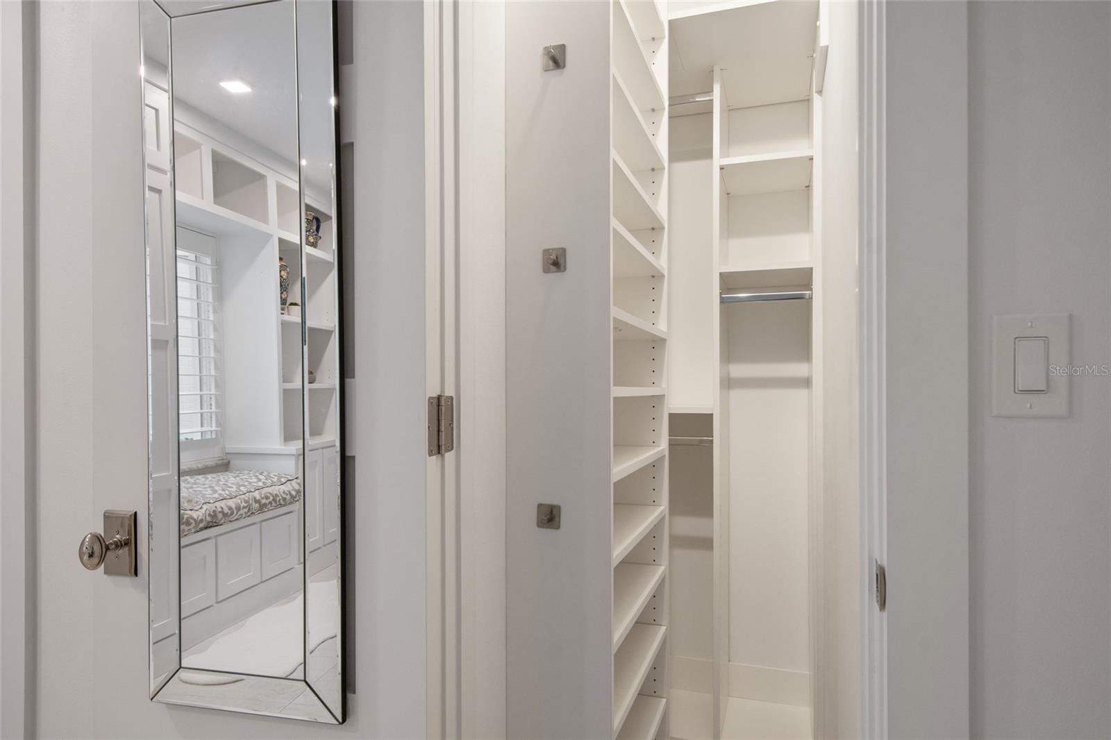 LAKE MAITLAND TERRACE APTS - Residential