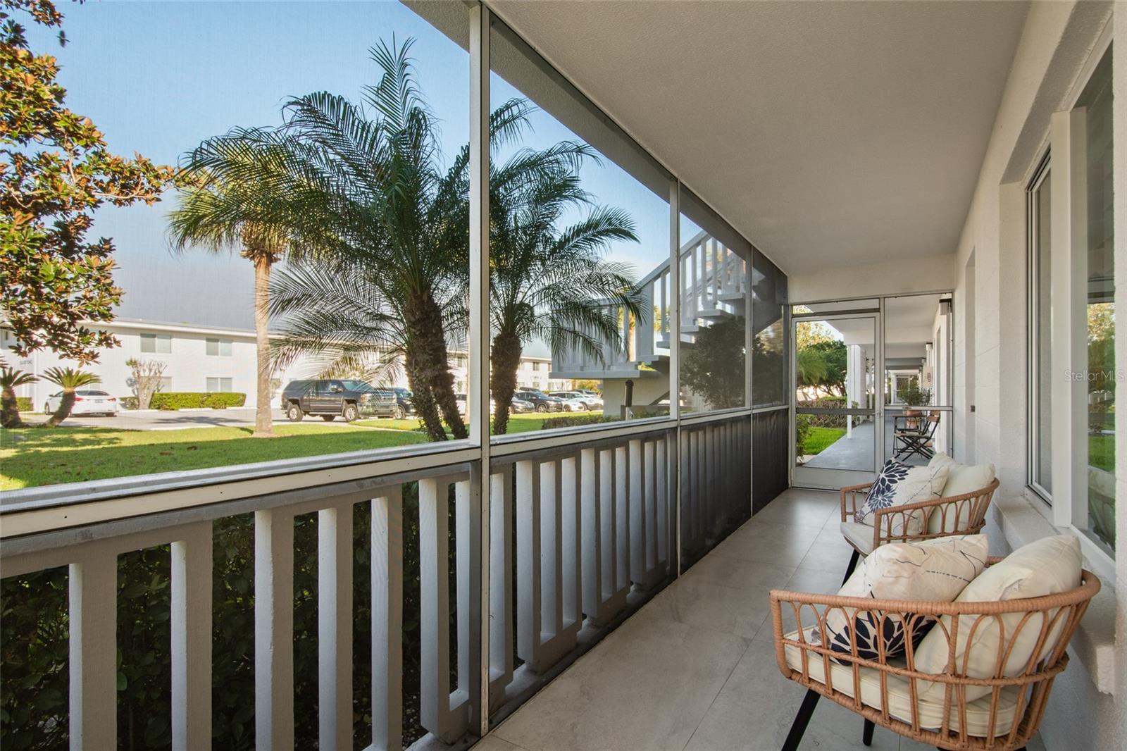 LAKE MAITLAND TERRACE APTS - Residential