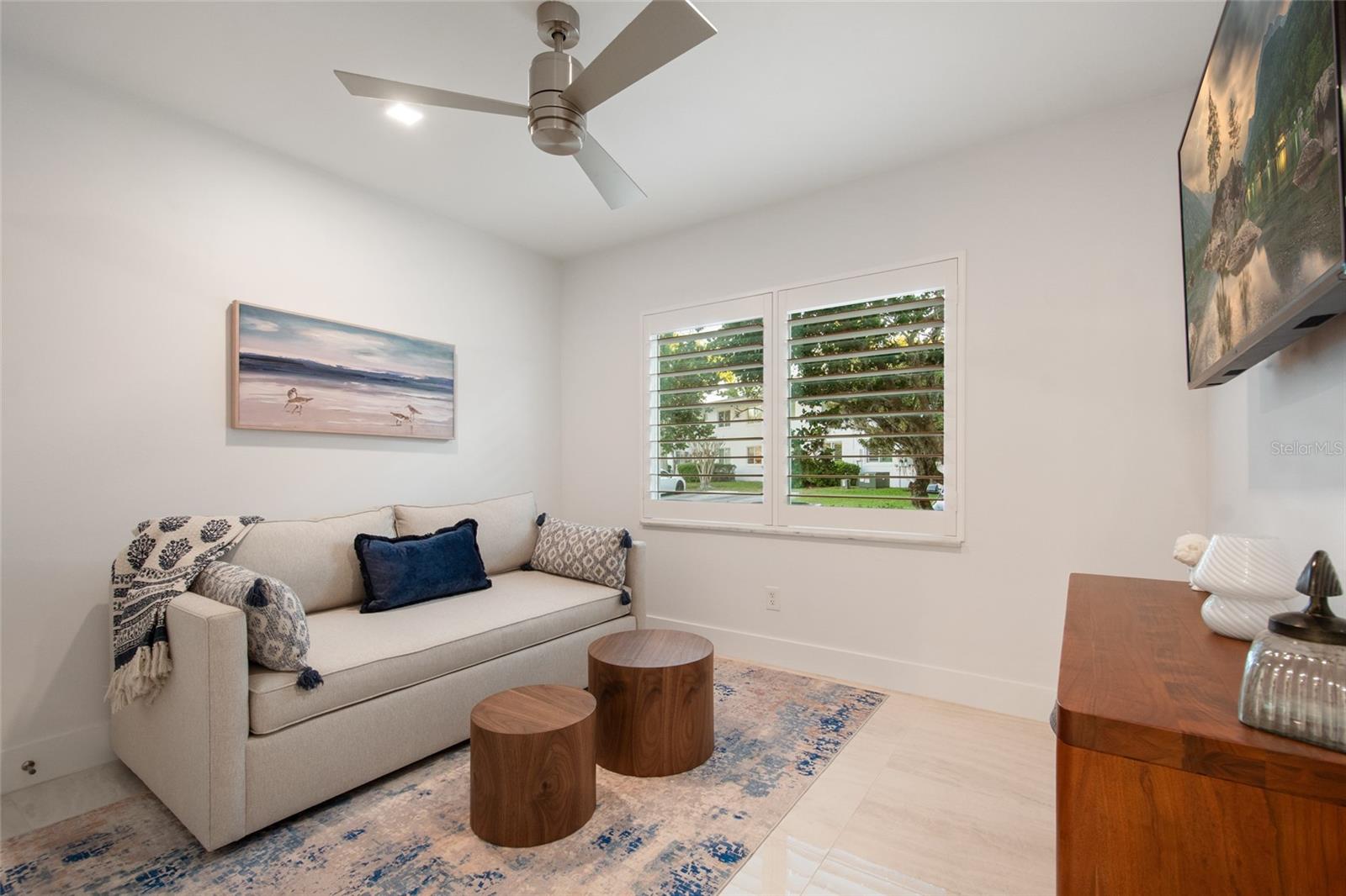 LAKE MAITLAND TERRACE APTS - Residential