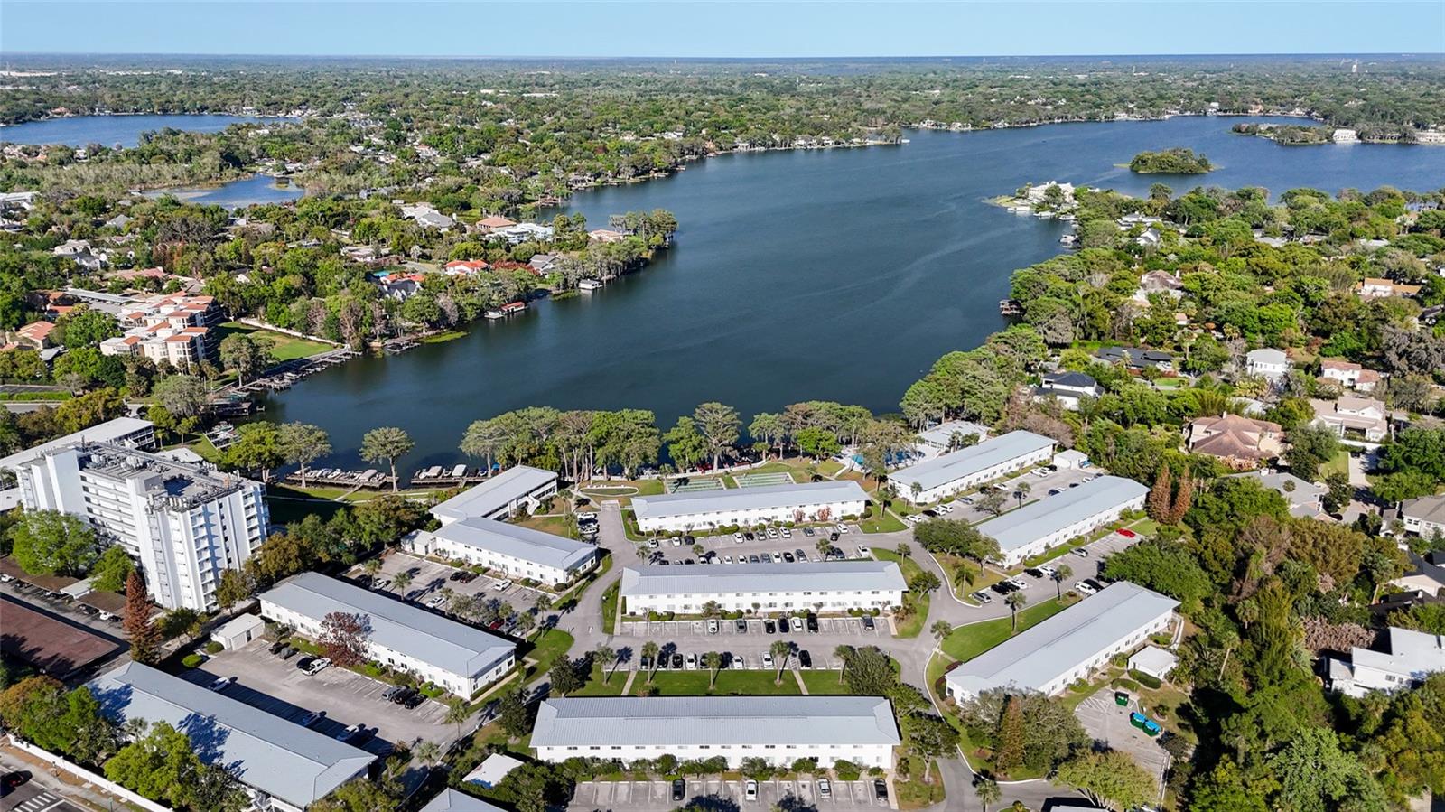 LAKE MAITLAND TERRACE APTS - Residential