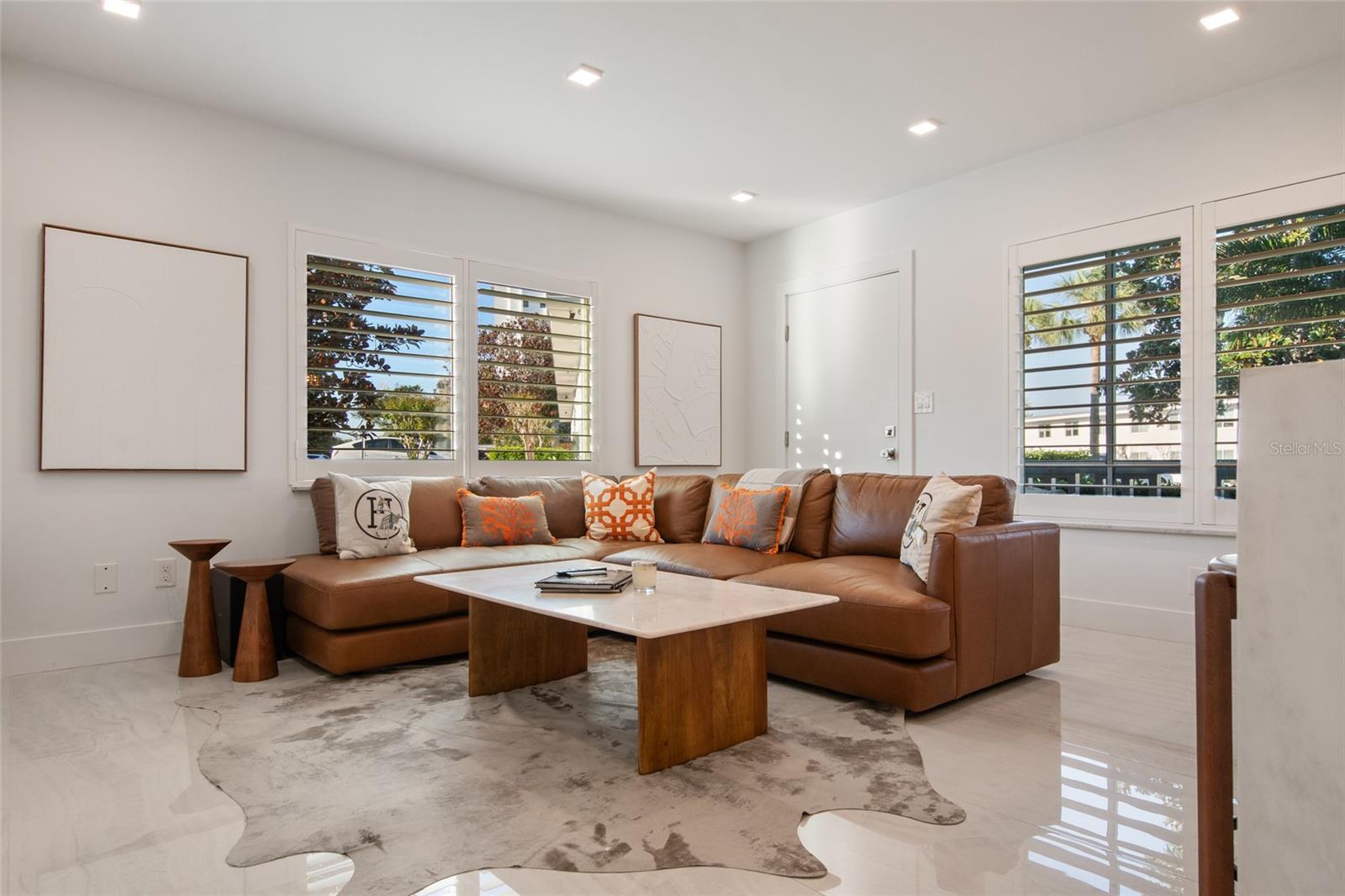 LAKE MAITLAND TERRACE APTS - Residential