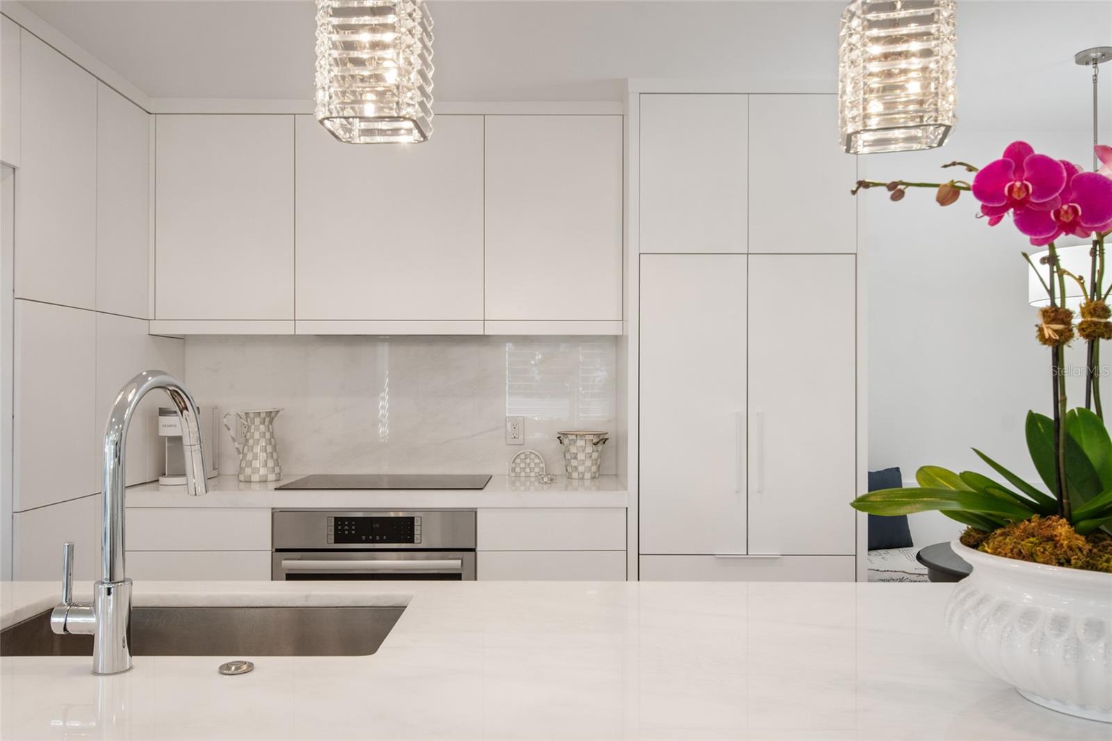 LAKE MAITLAND TERRACE APTS - Residential