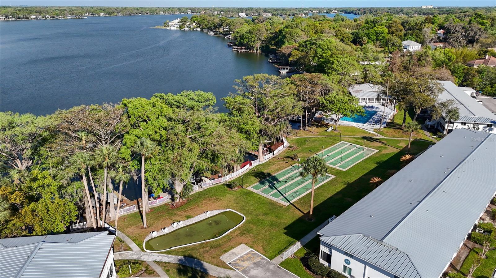 LAKE MAITLAND TERRACE APTS - Residential