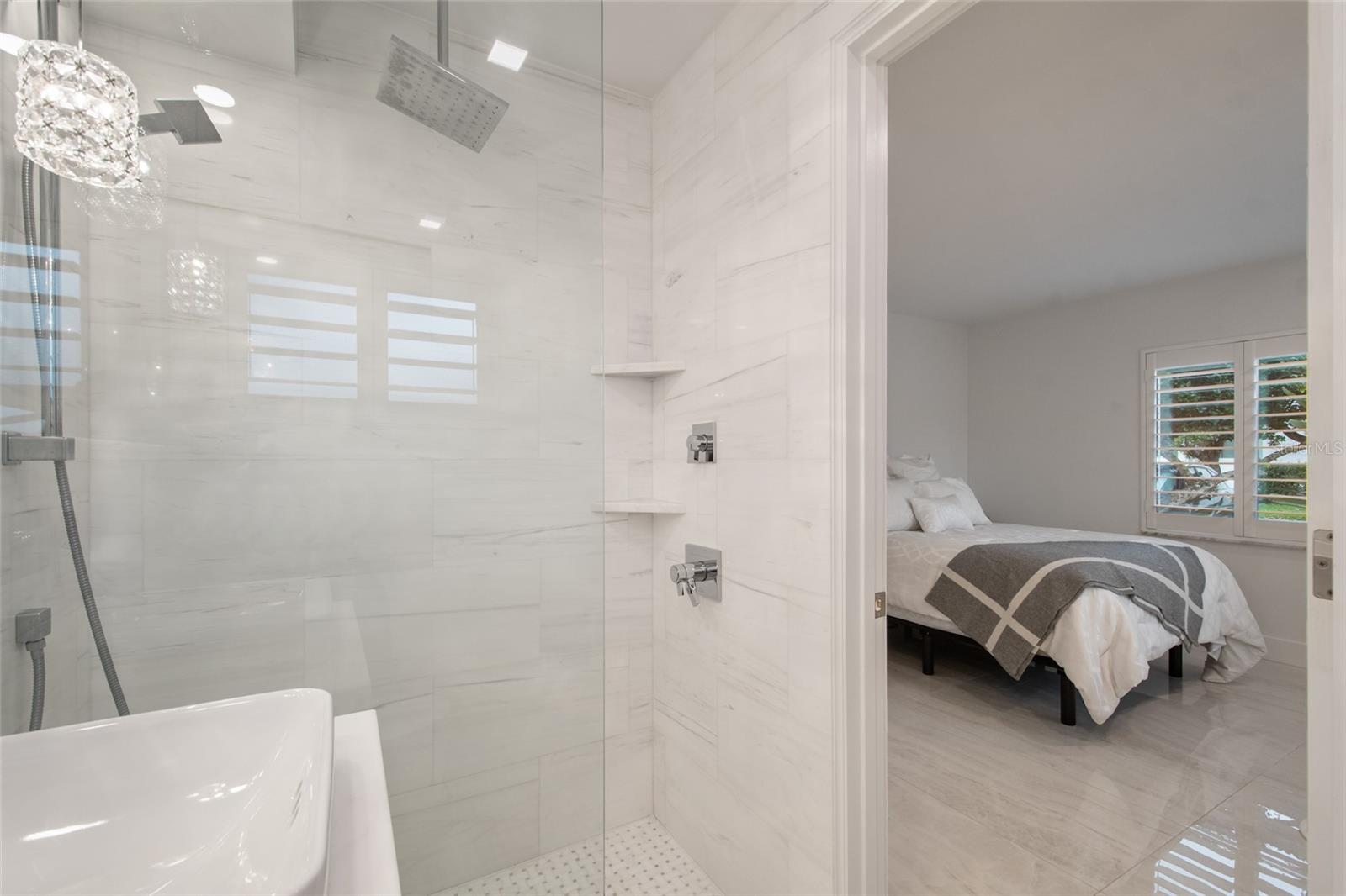 LAKE MAITLAND TERRACE APTS - Residential