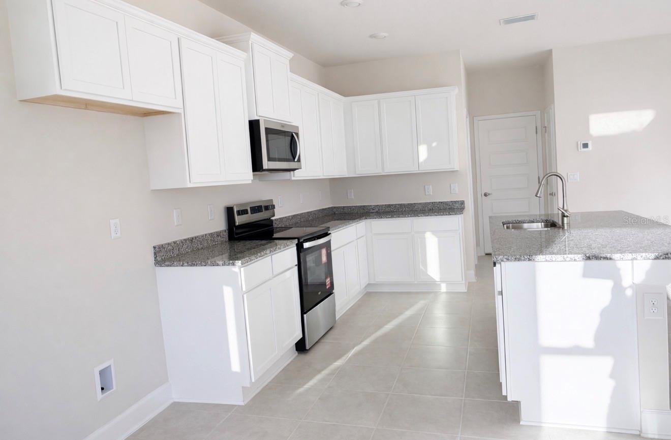 3996 SAGEFIELD DRIVE