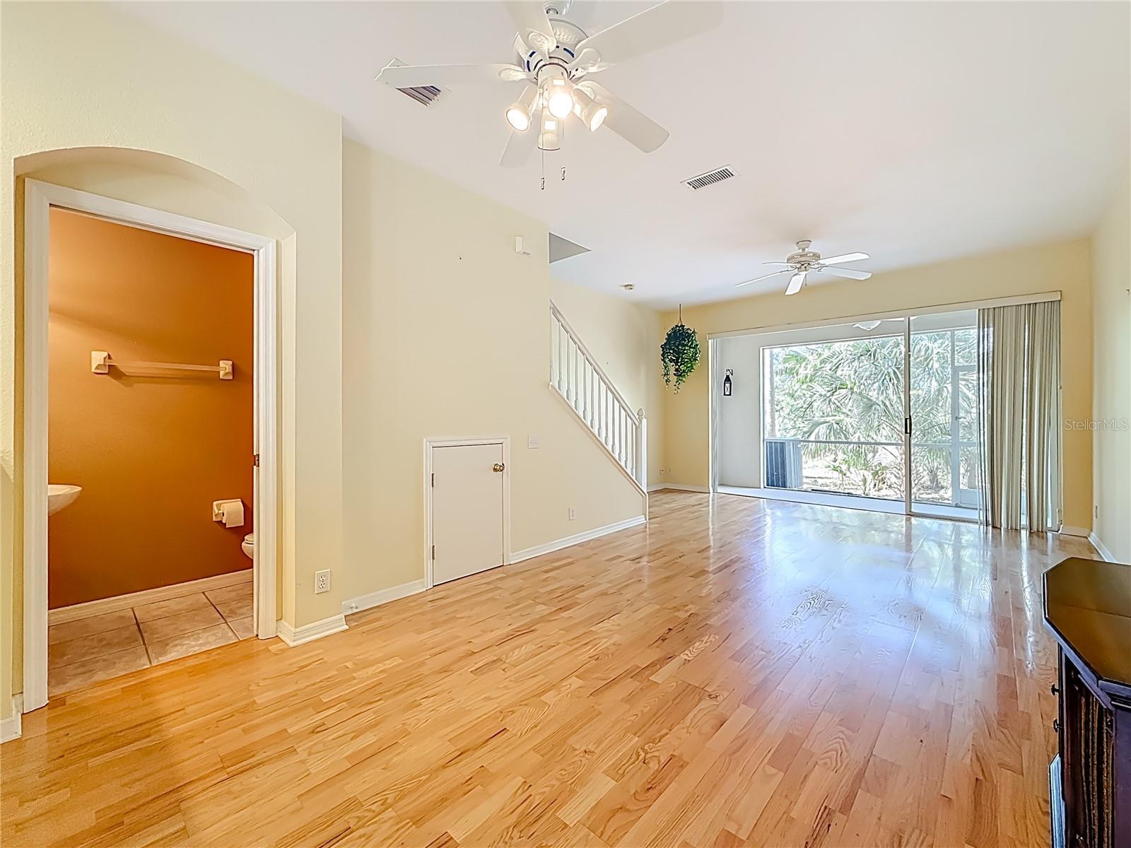 LAKE POINTE AT COUNTRYSIDE - Residential