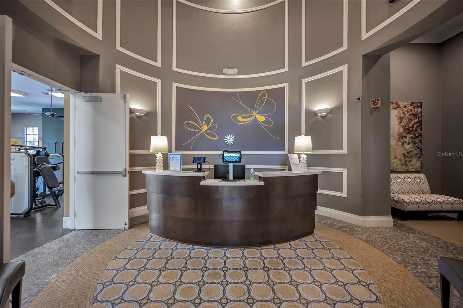 CASCADES/GROVELAND PH 6 - Residential