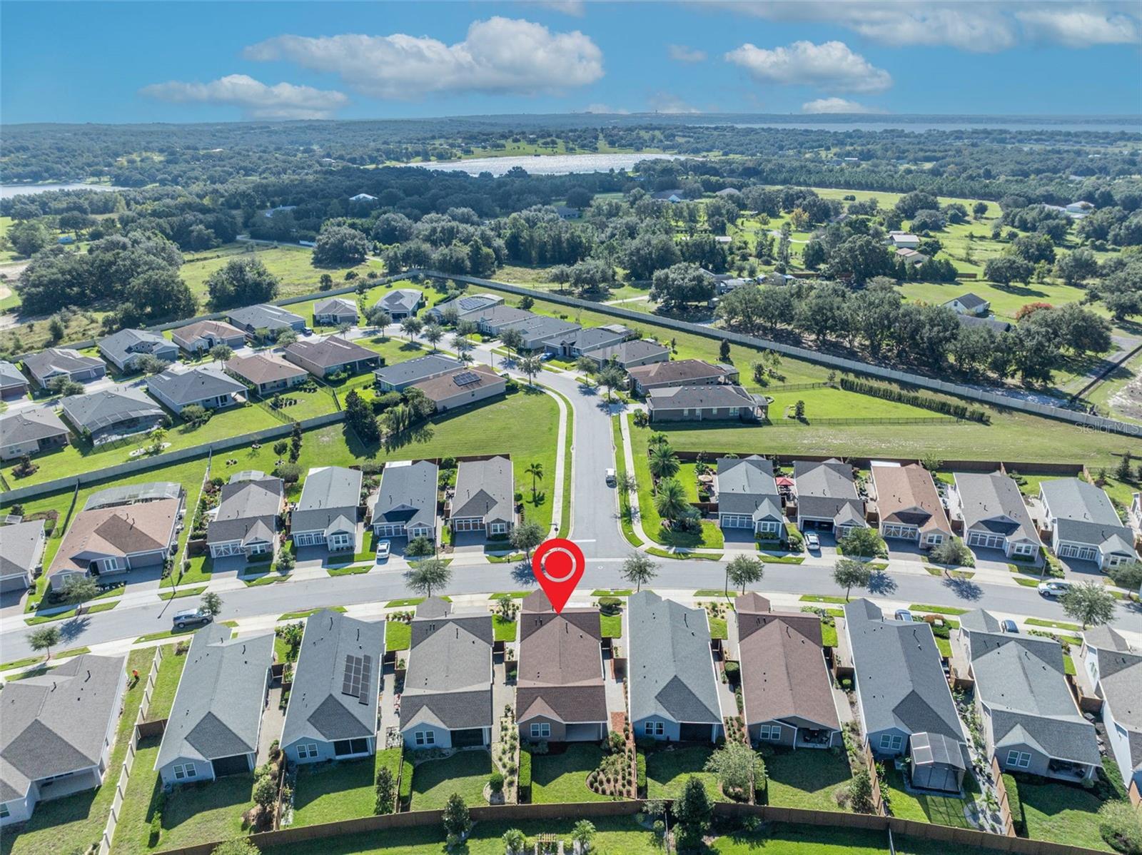 CASCADES/GROVELAND PH 6 - Residential