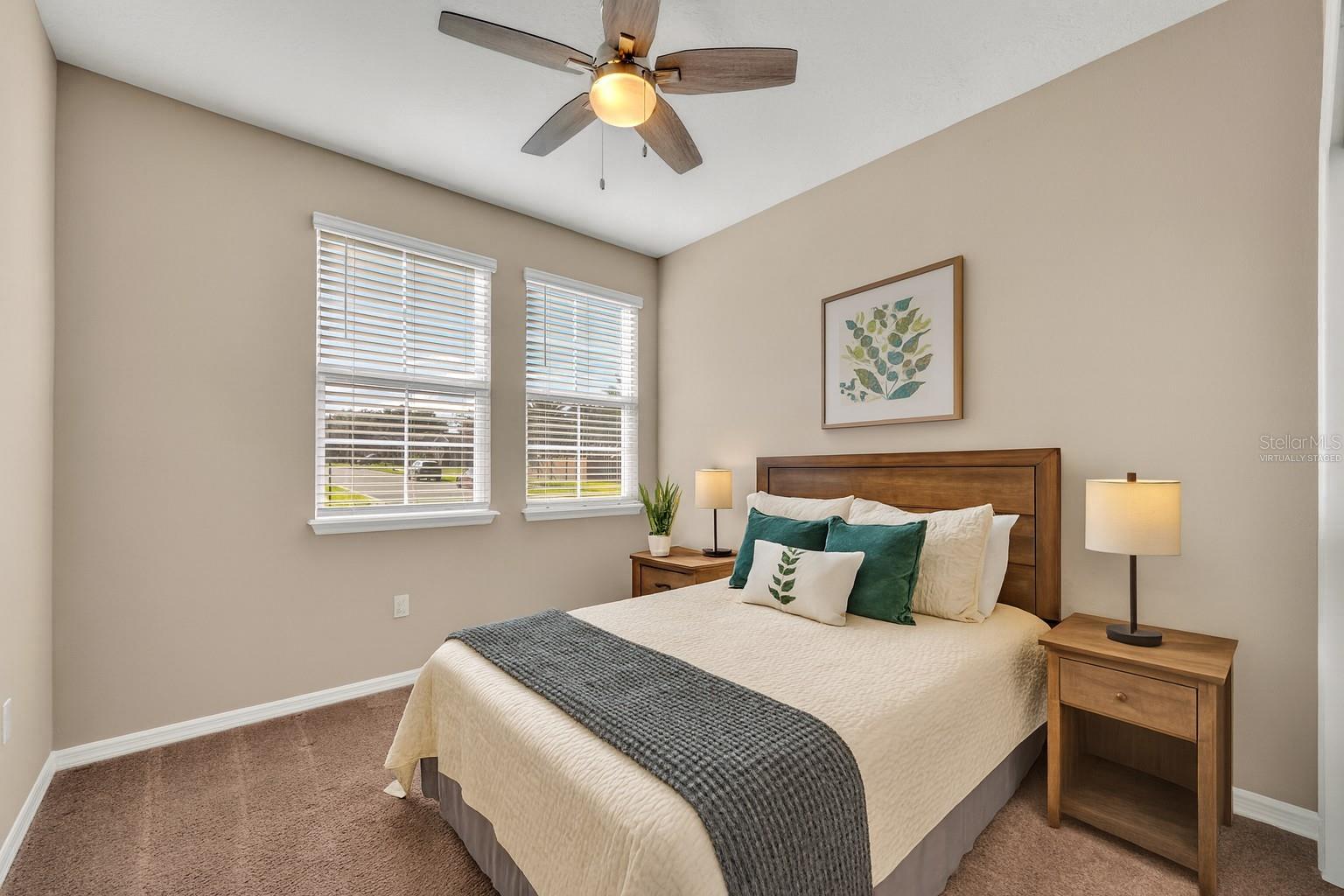 CASCADES/GROVELAND PH 6 - Residential