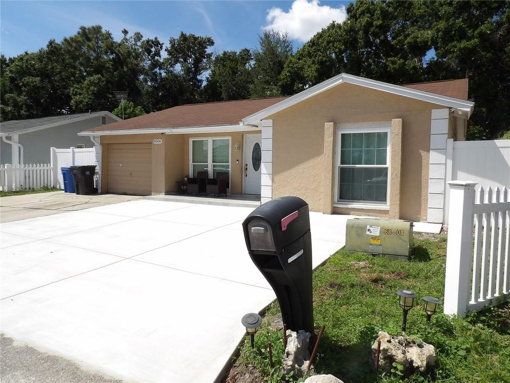 Photo of 8506 Seven Coves Ct, Tampa, FL 33634 (MLS # TB8434680)