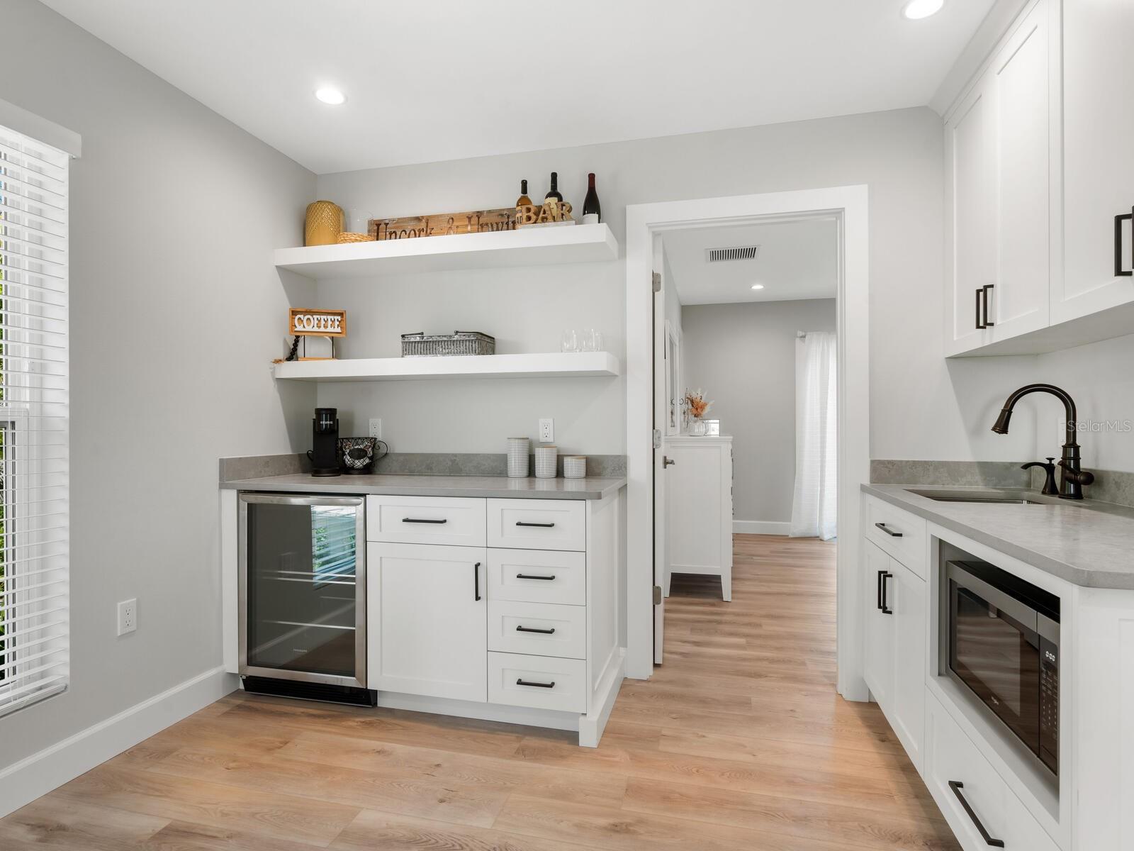 NORTH MANASOTA KEY - Residential