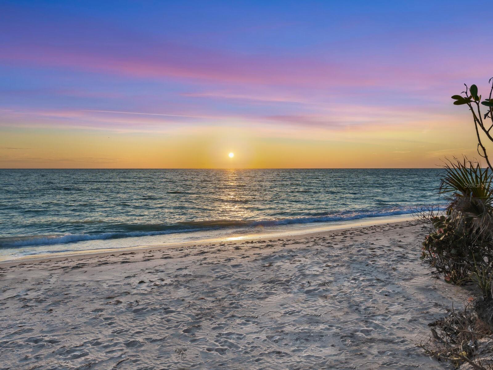 NORTH MANASOTA KEY - Residential