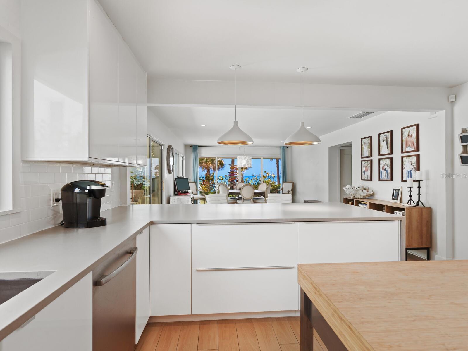 NORTH MANASOTA KEY - Residential