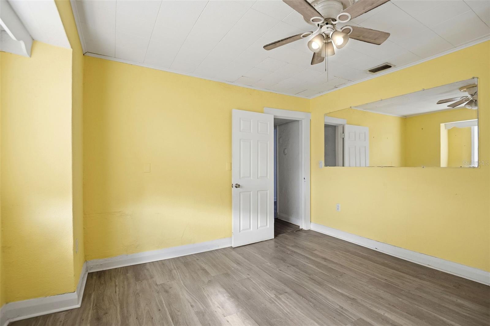 BELLE MEAD - Residential