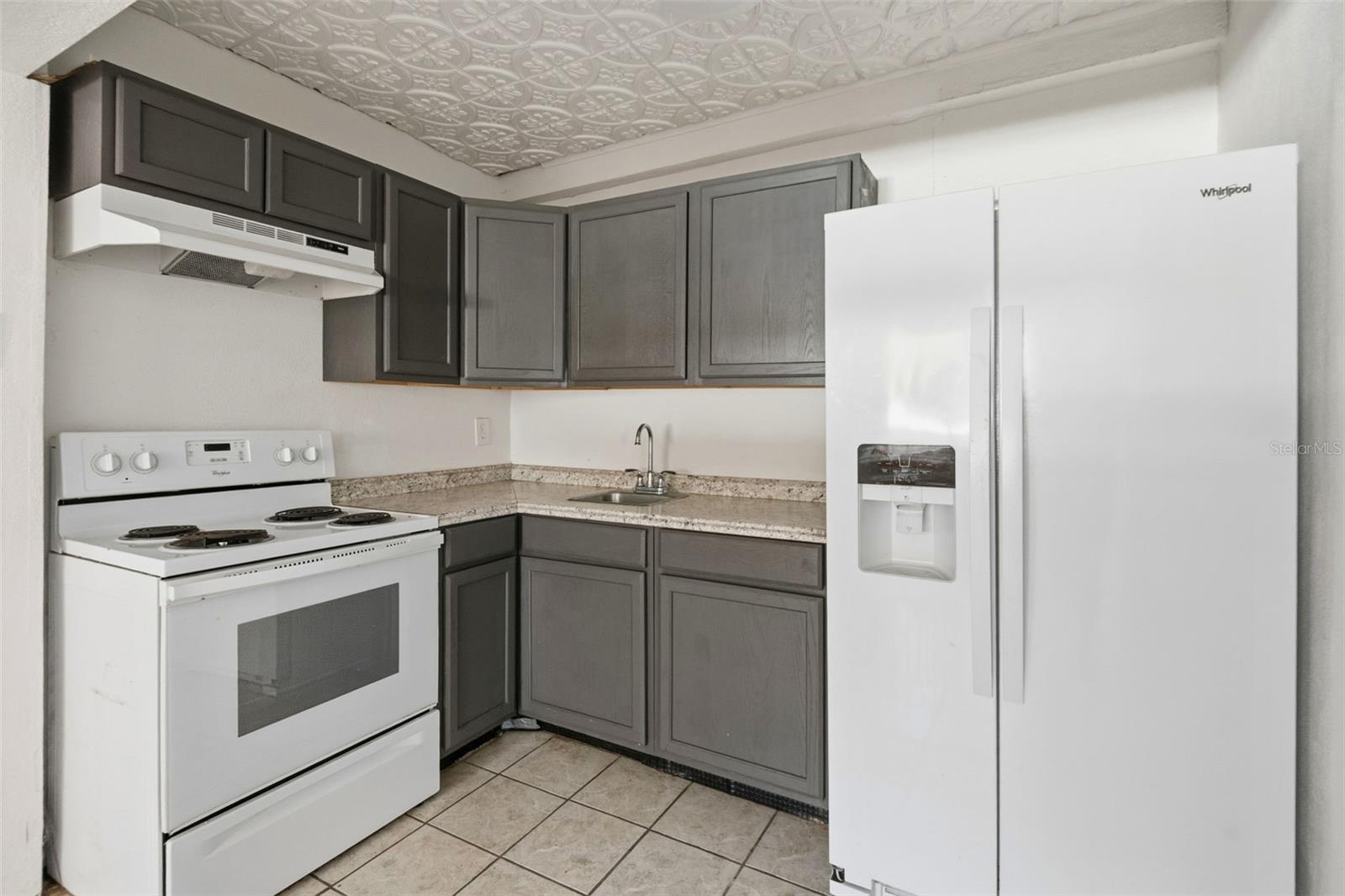 BELLE MEAD - Residential