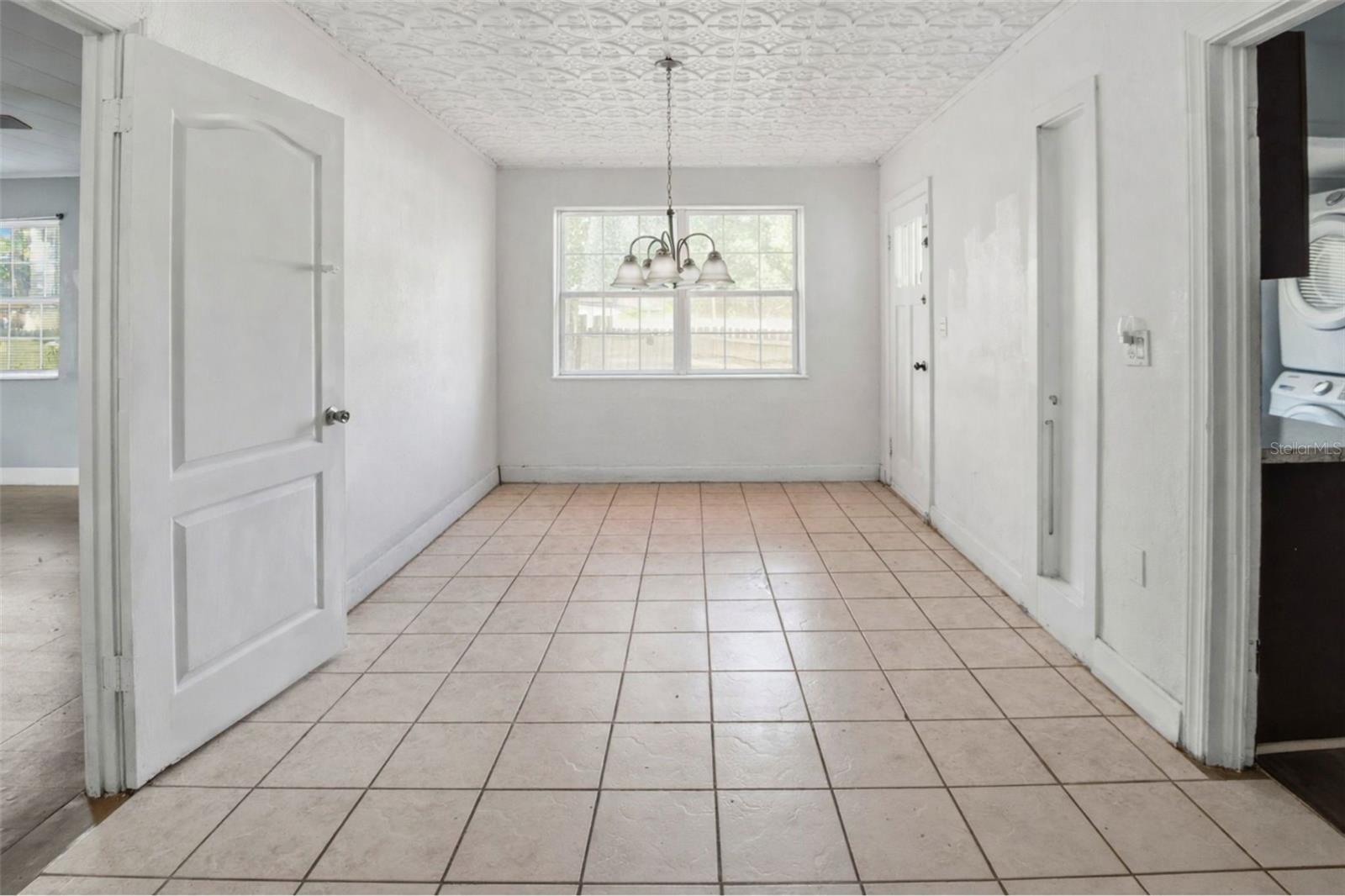 BELLE MEAD - Residential