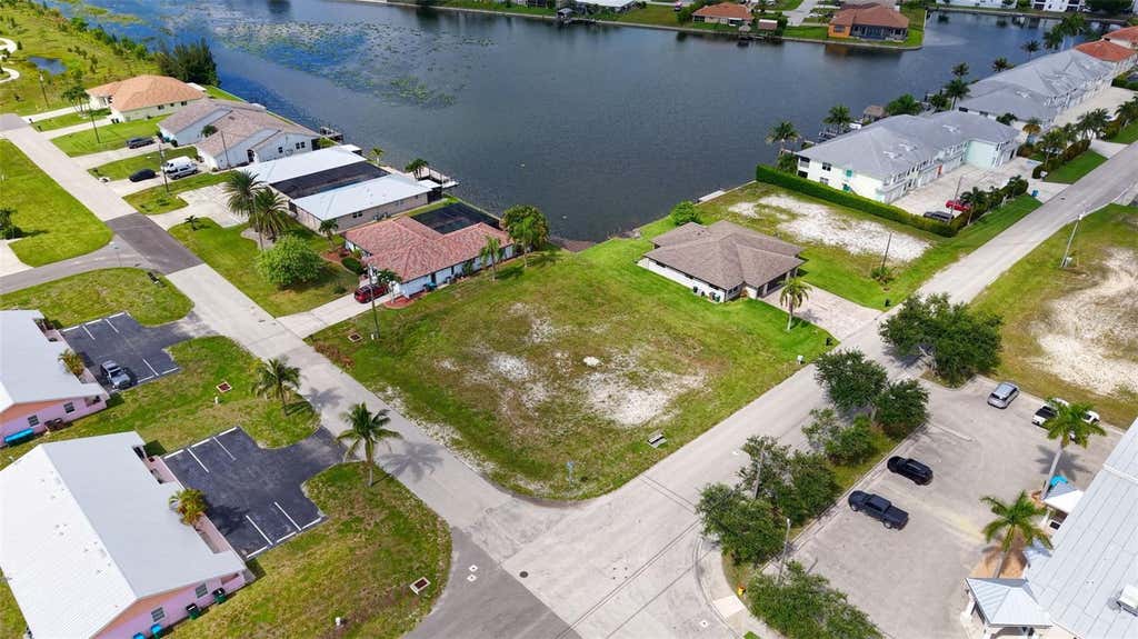 Photo of 304 SW 3rd Place, Cape Coral, FL 33991 (MLS # TB8520593)