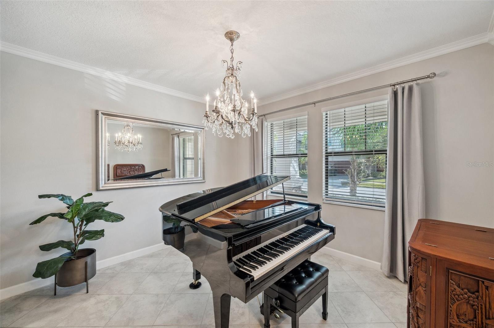9928 IVORY DRIVE