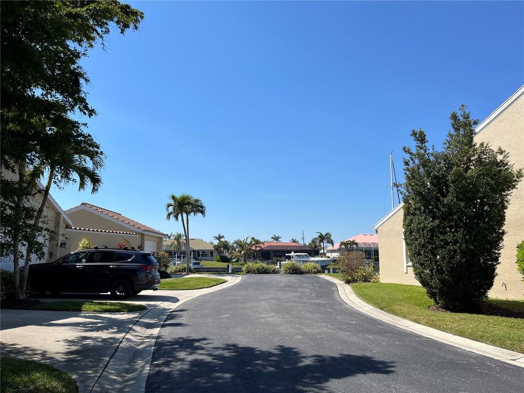 listing image 80