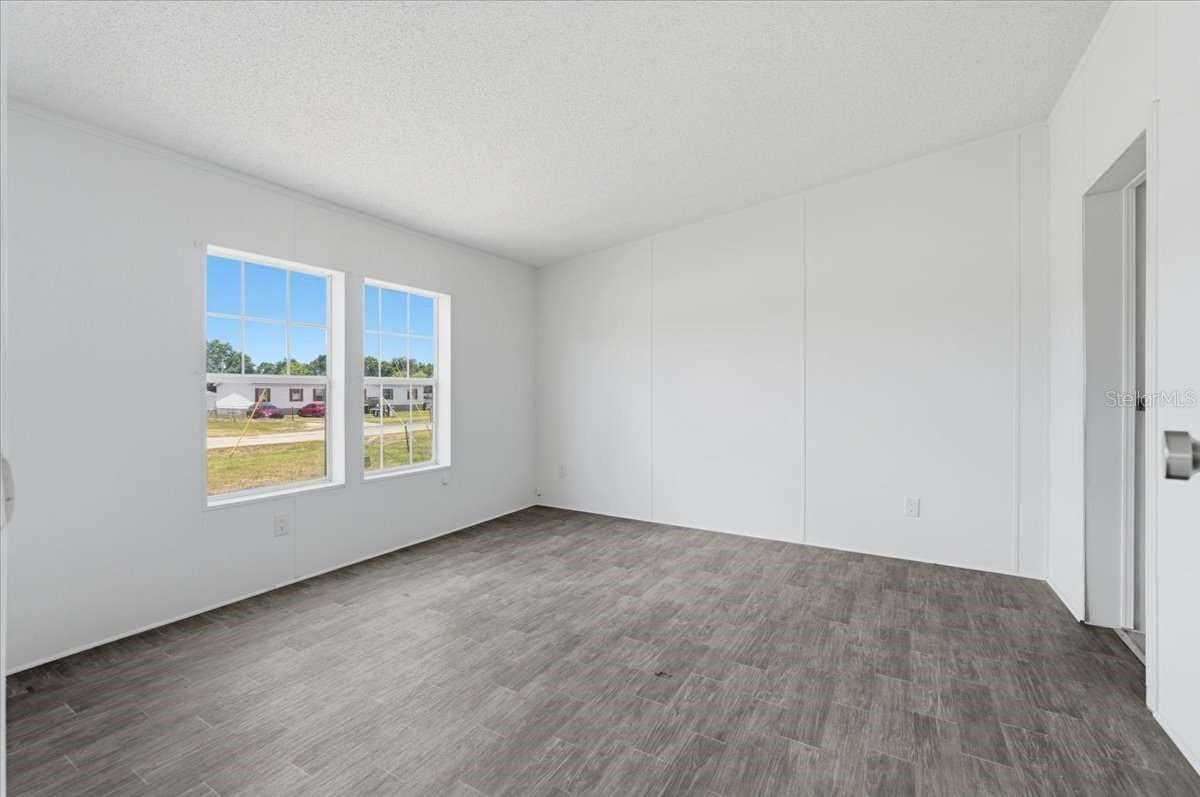 COUNTRY VIEW ESTATES - Residential
