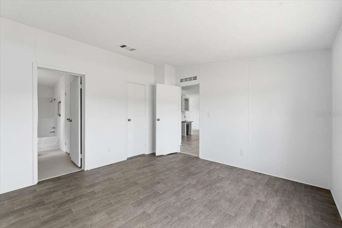 COUNTRY VIEW ESTATES - Residential