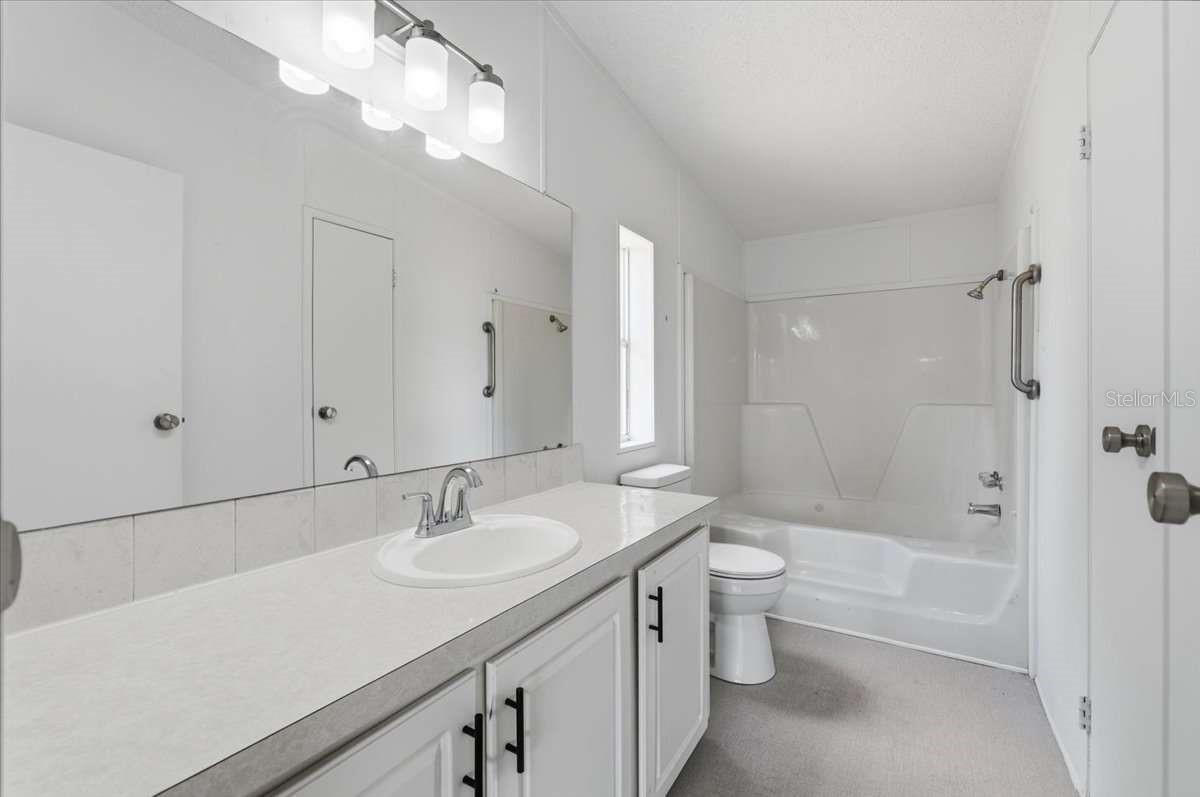 COUNTRY VIEW ESTATES - Residential