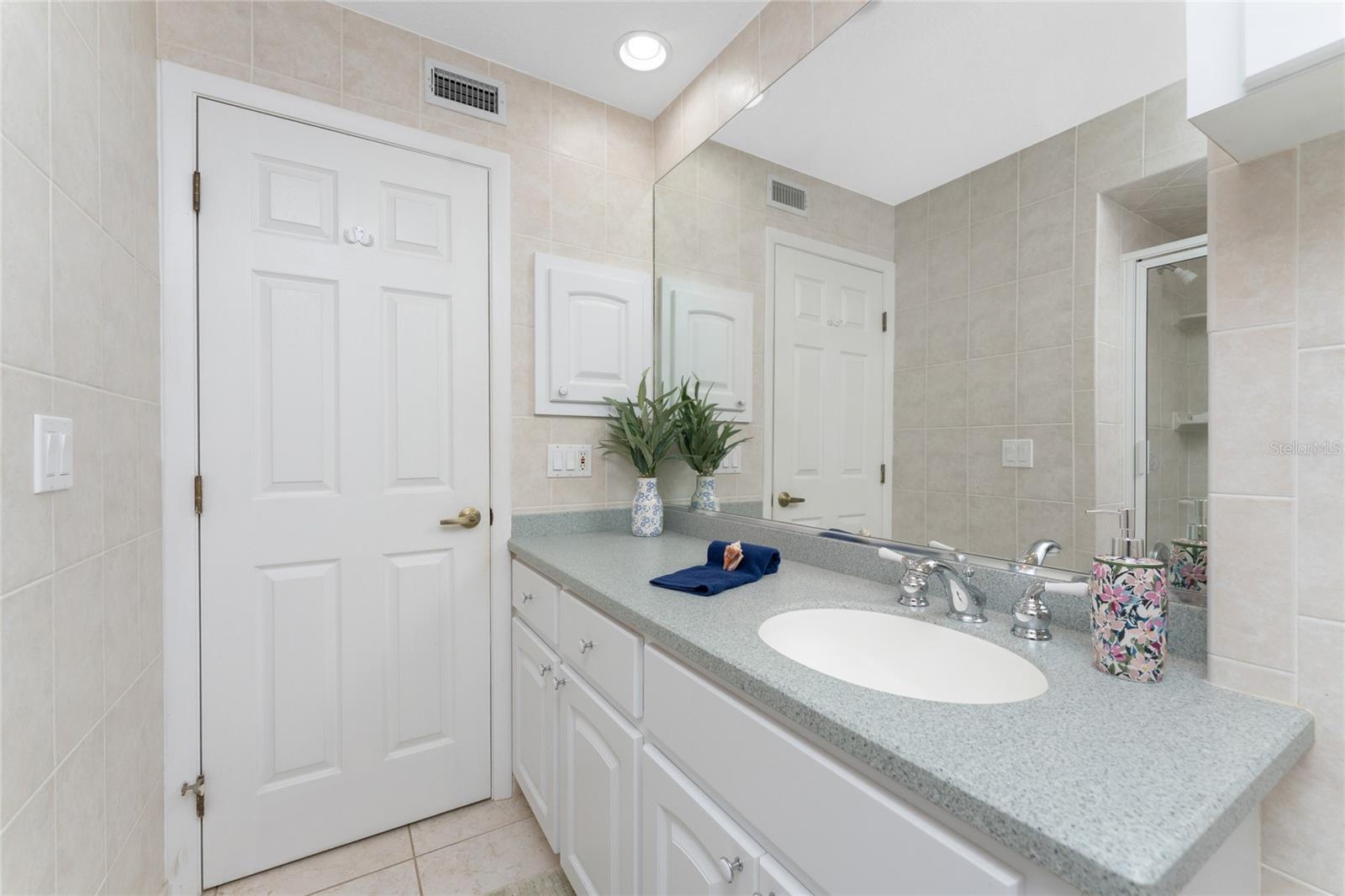 TAMARIND GULF & BAY BLDG B5 PH - Residential