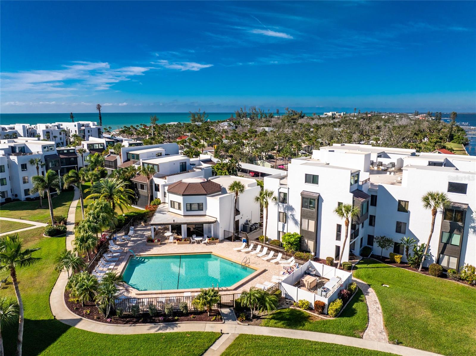 TAMARIND GULF & BAY BLDG B5 PH - Residential