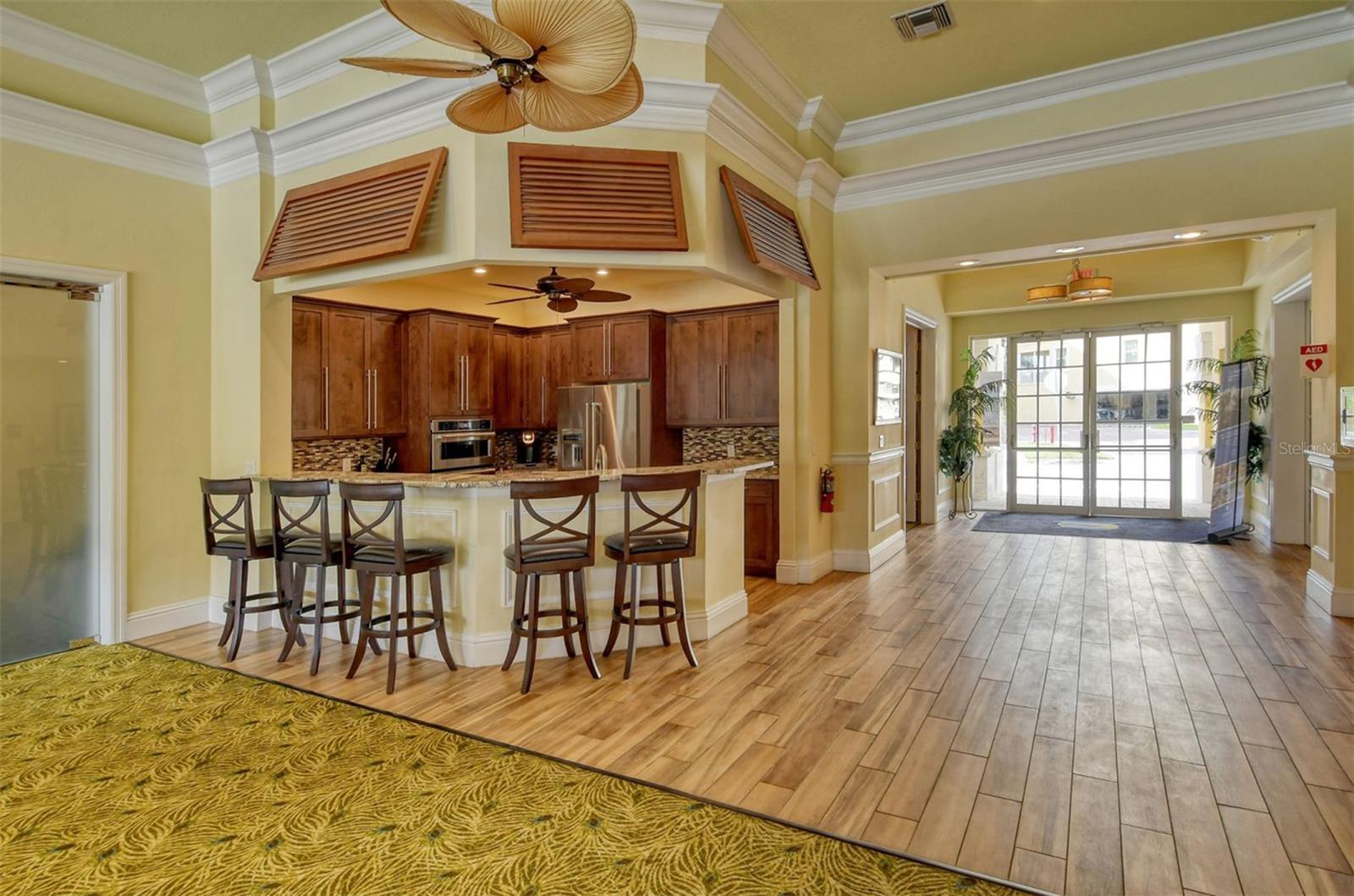 LAKE VISTA - Residential