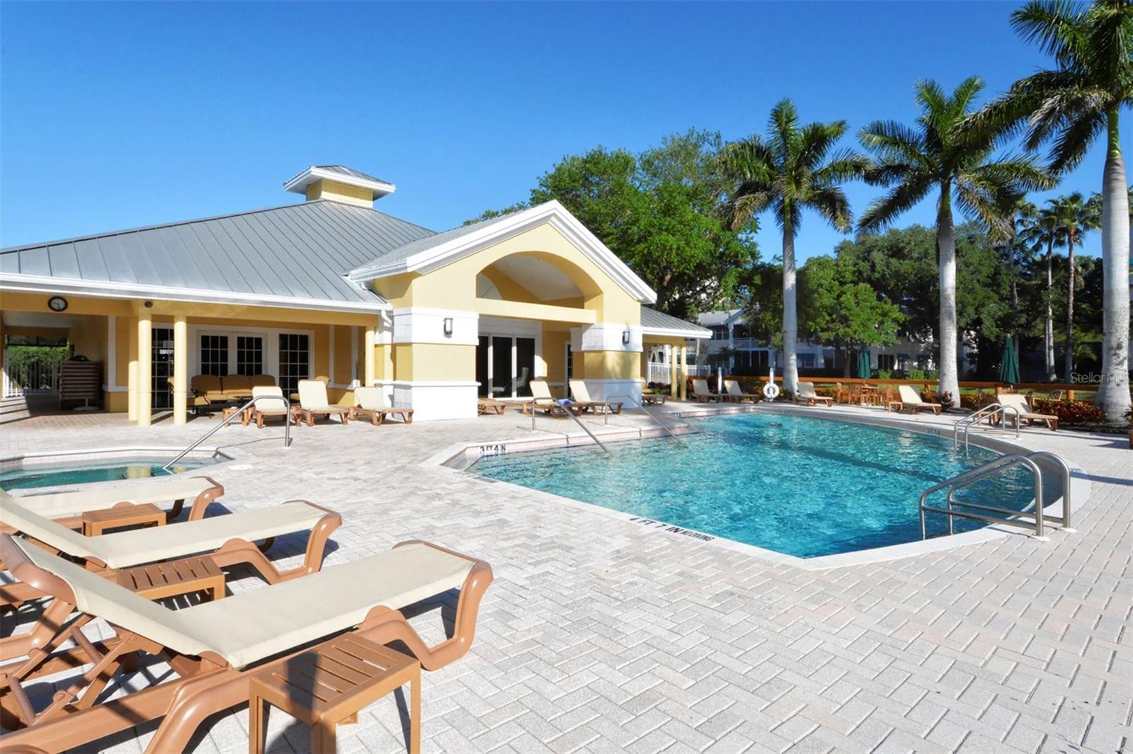 LAKE VISTA - Residential