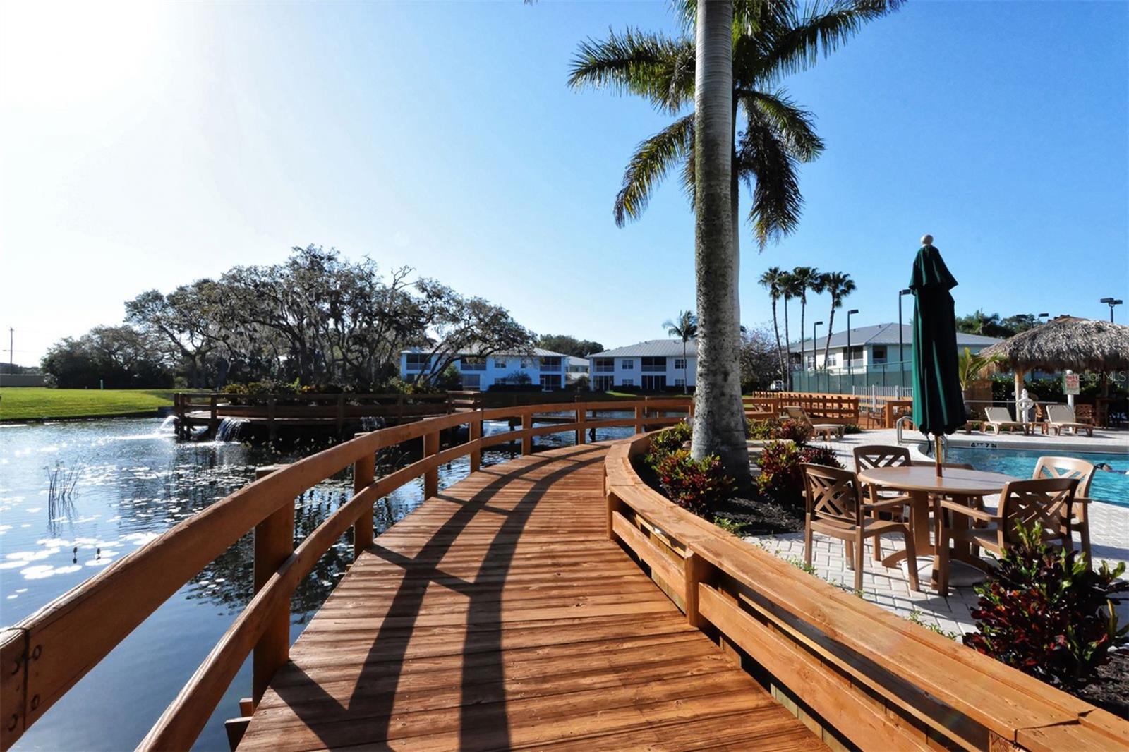 LAKE VISTA - Residential