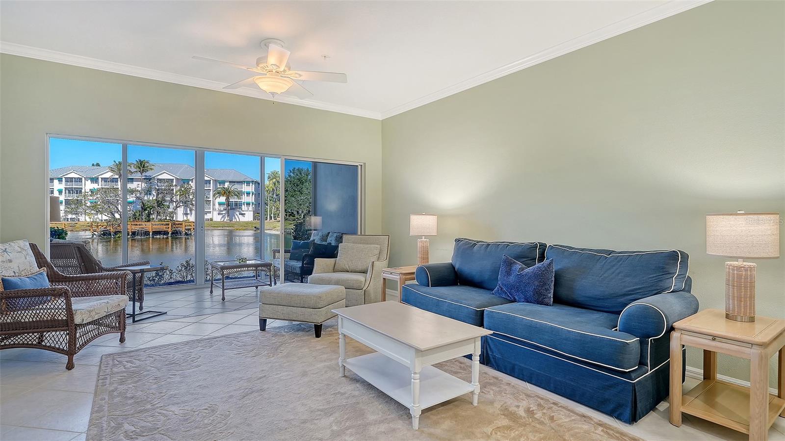 LAKE VISTA - Residential