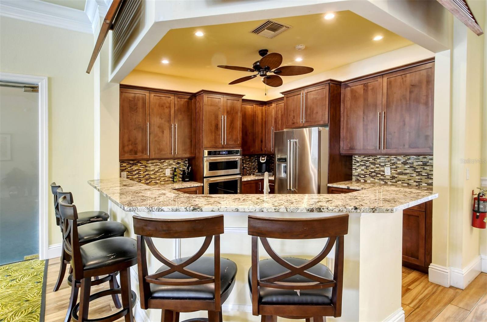 LAKE VISTA - Residential