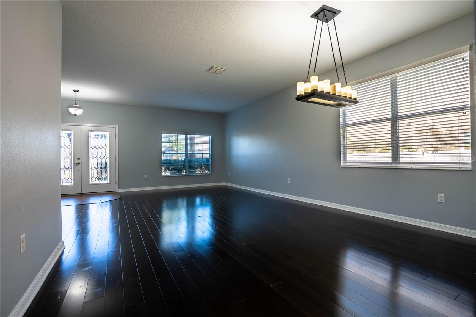 535 BELLE FERN CT