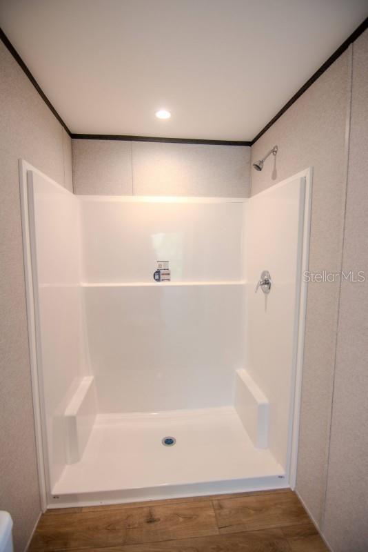 OAKRIDGE ESTATES - Residential