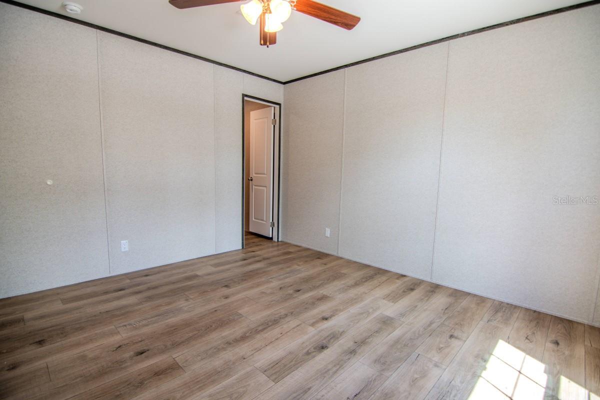 OAKRIDGE ESTATES - Residential