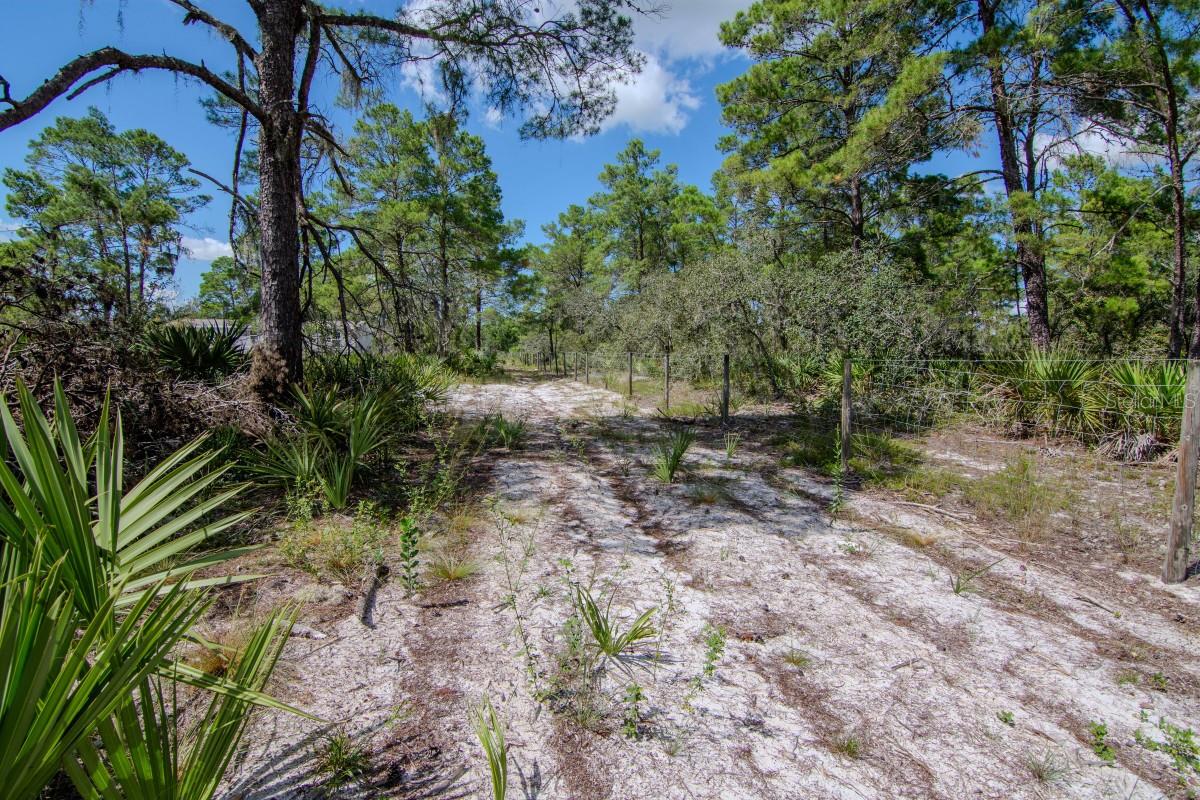 OAKRIDGE ESTATES - Residential