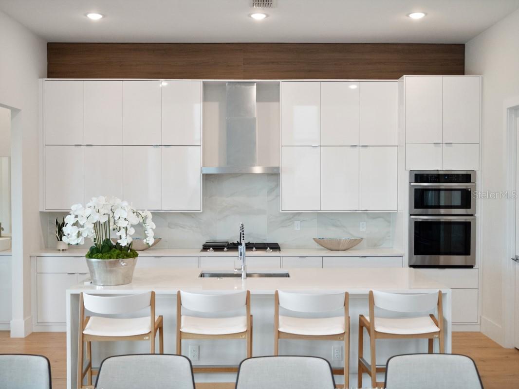 BELLA COLLINA WEST SUB - Residential