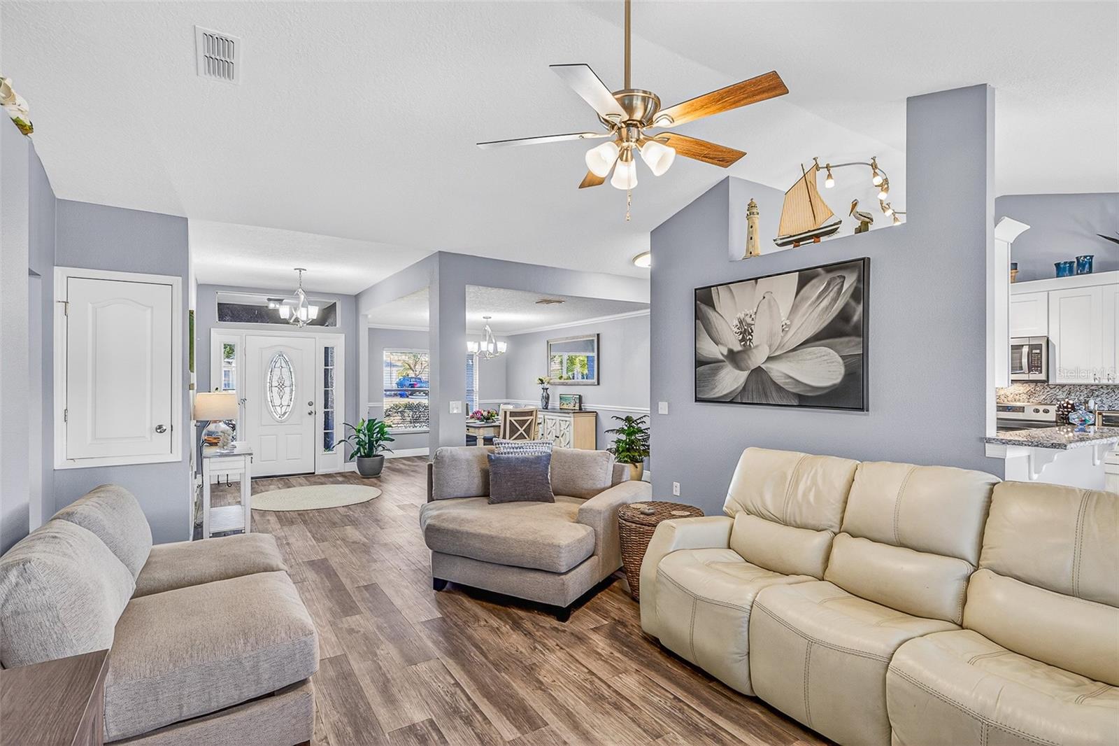 VILLAGE AT BLACK BEAR UNIT 01 LT 33 PB 51 - Residential