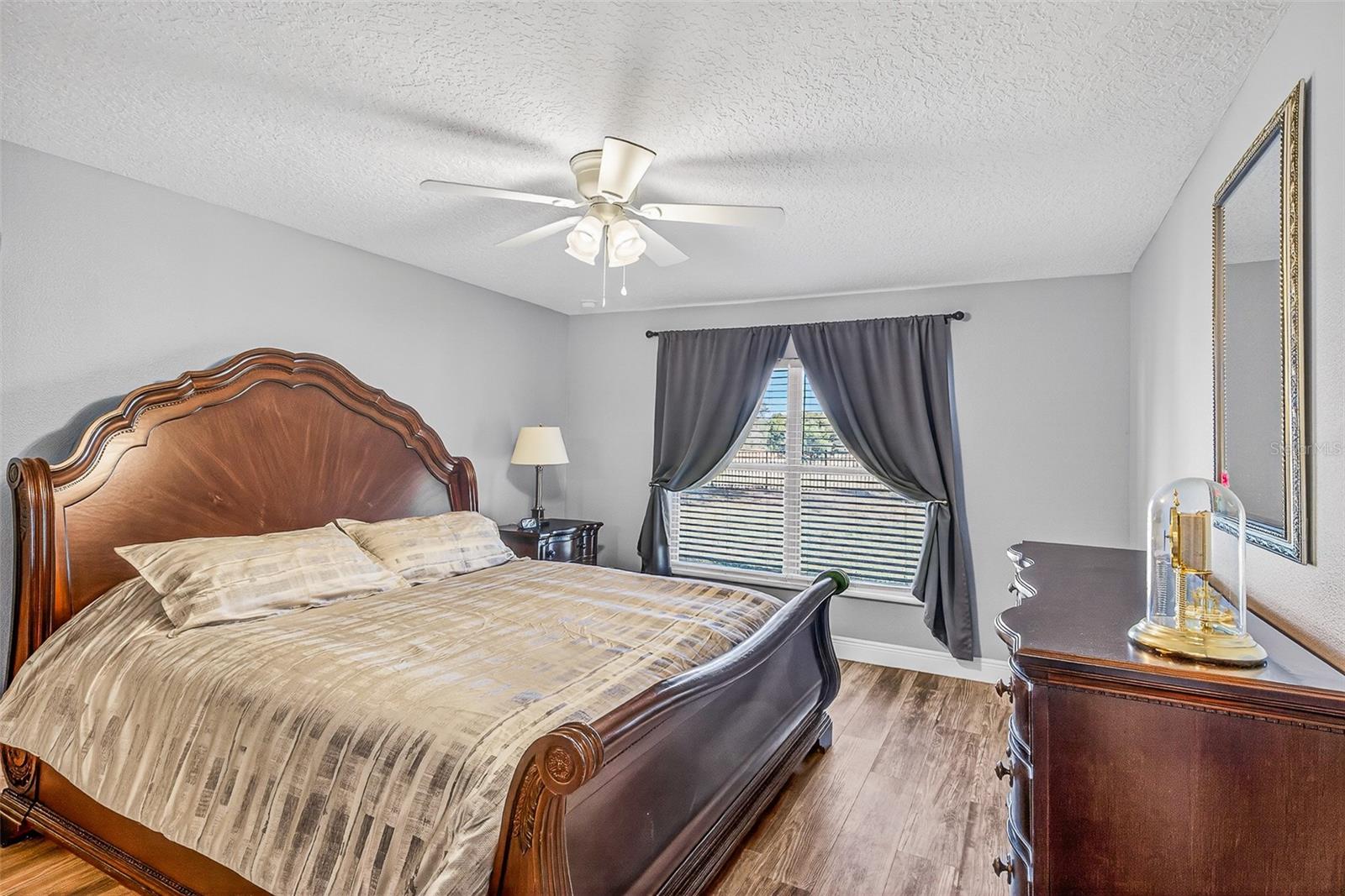 VILLAGE AT BLACK BEAR UNIT 01 LT 33 PB 51 - Residential