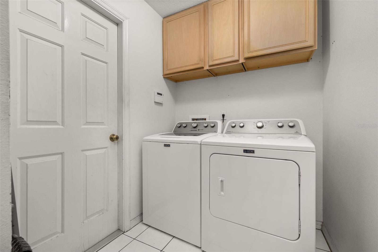 ROSE HILL GROVES - Residential