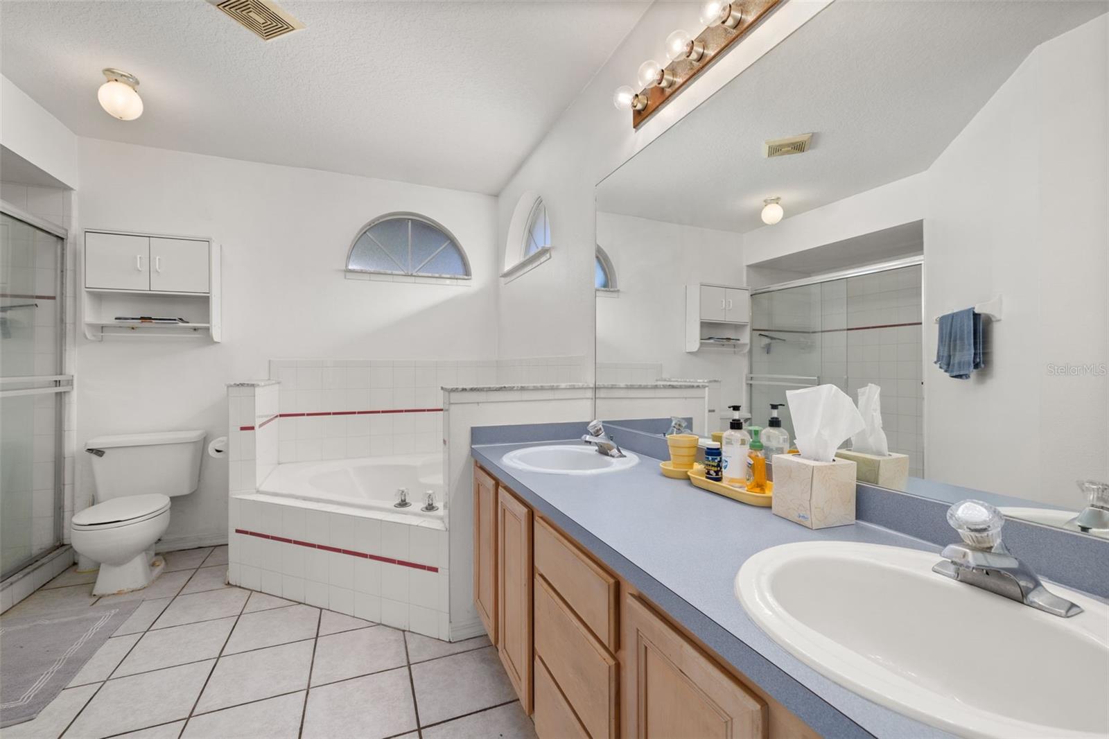 ROSE HILL GROVES - Residential