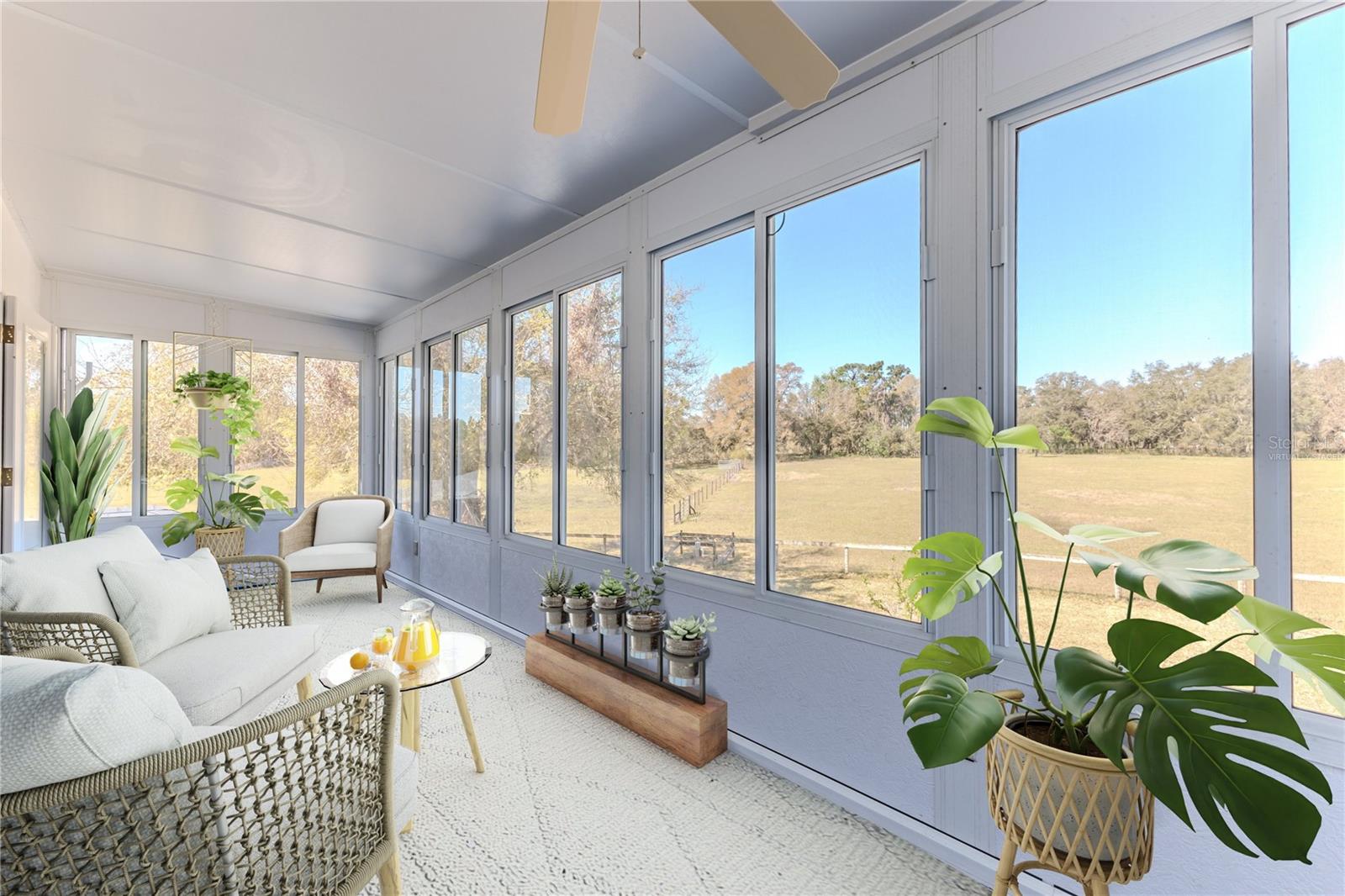 WHISPERING OAKS - Residential