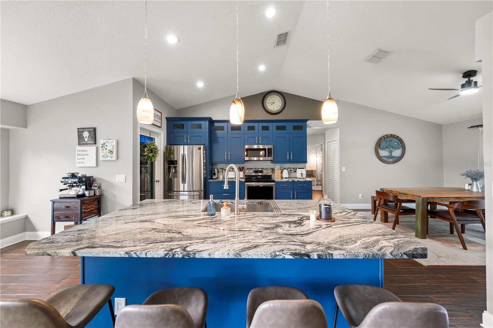 NATURES HIDEAWAY - Residential