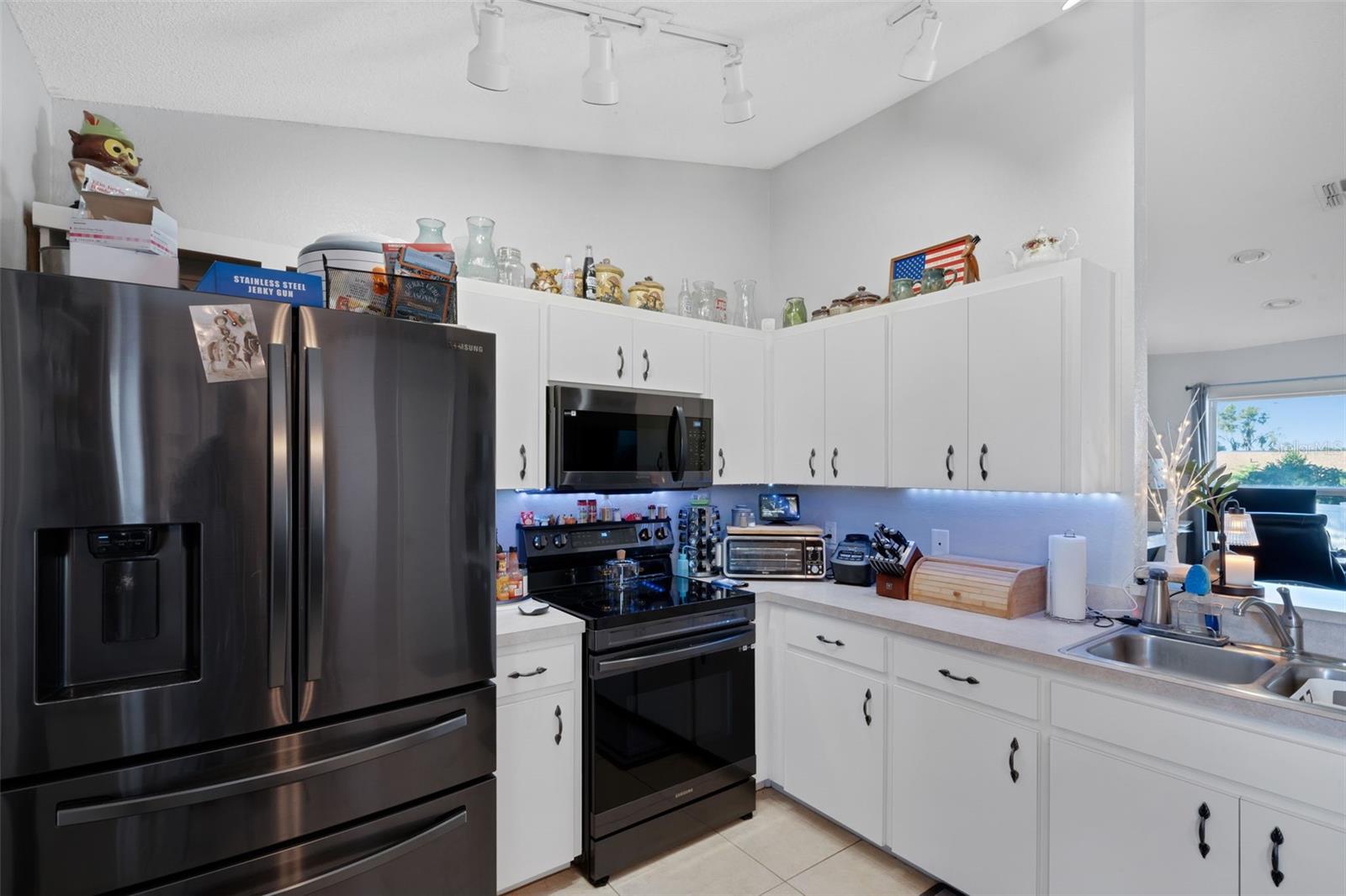 3003 CHASEWOOD DRIVE