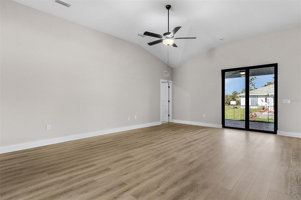 Photo of 13432 Lake Gallagher Drive, Dover, FL 33527 (MLS # TB8457894)